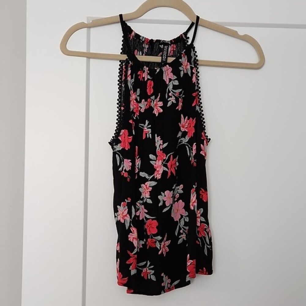 Halter top